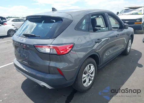 2021 Ford Escape S z USA, uszkodzony, nr VIN 1FMCU0F68MUA26675